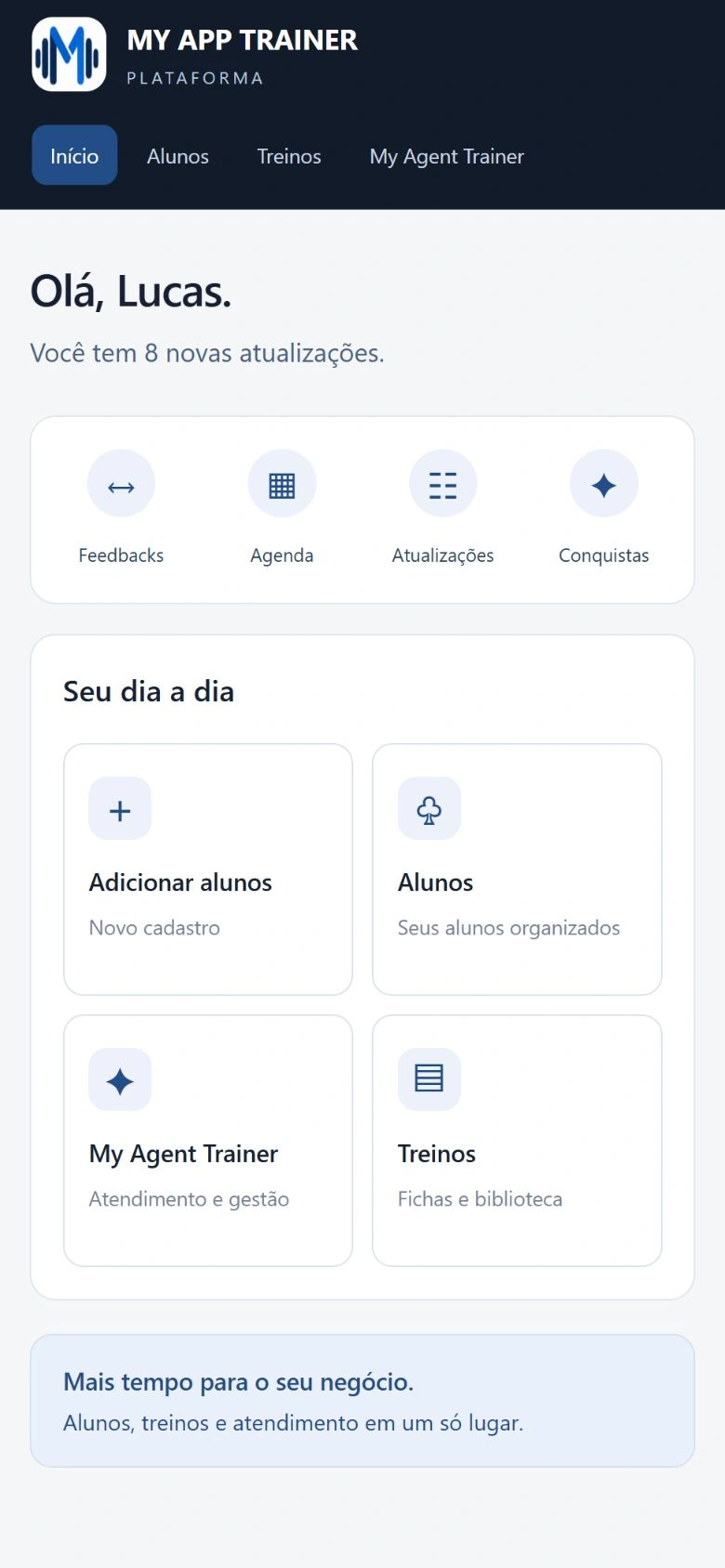 My App Trainer no celular com saudação Olá, Lucas e oito atualizações no painel de apresentação